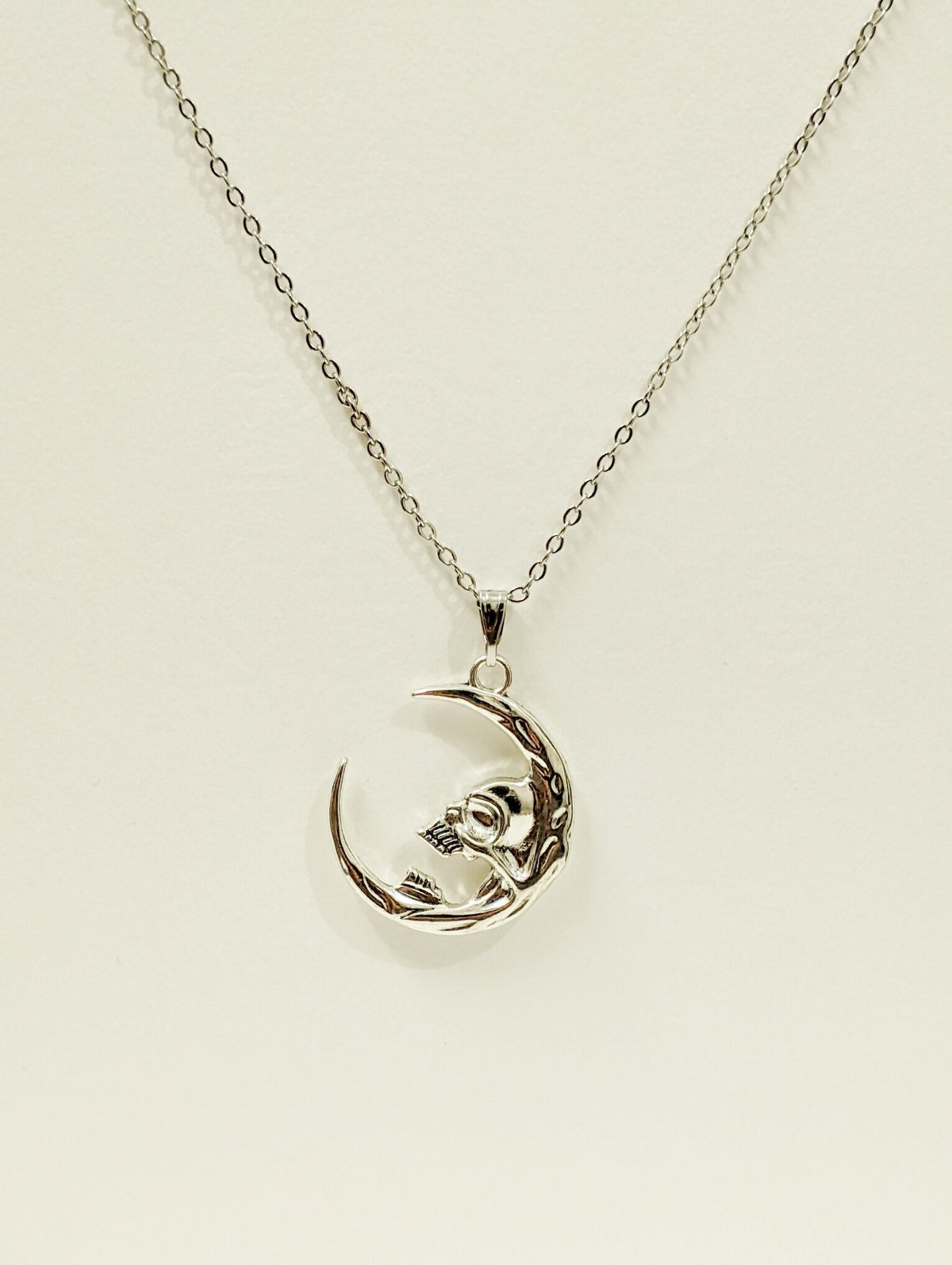 Cratered Soul Charm