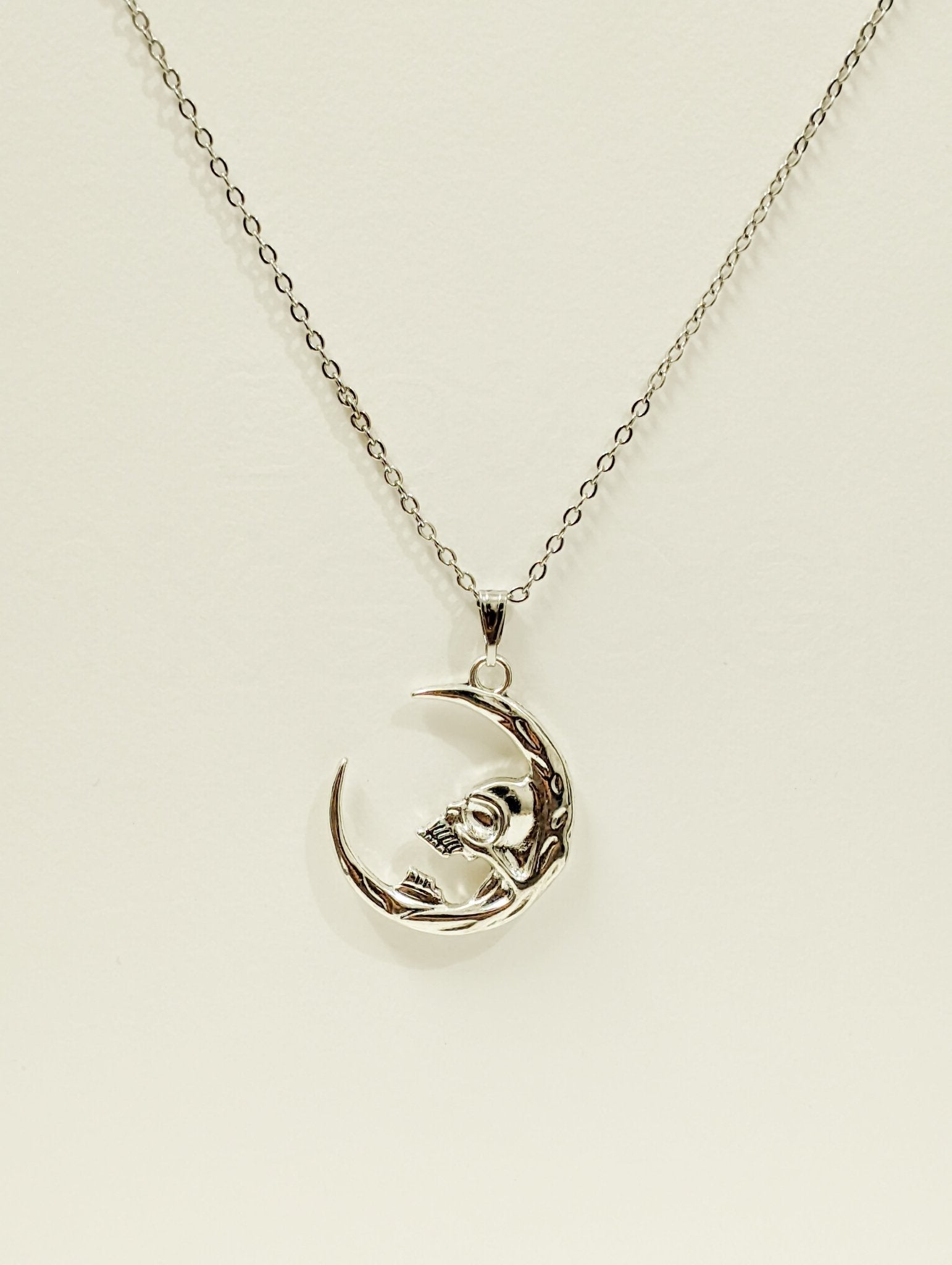 Cratered Soul Charm